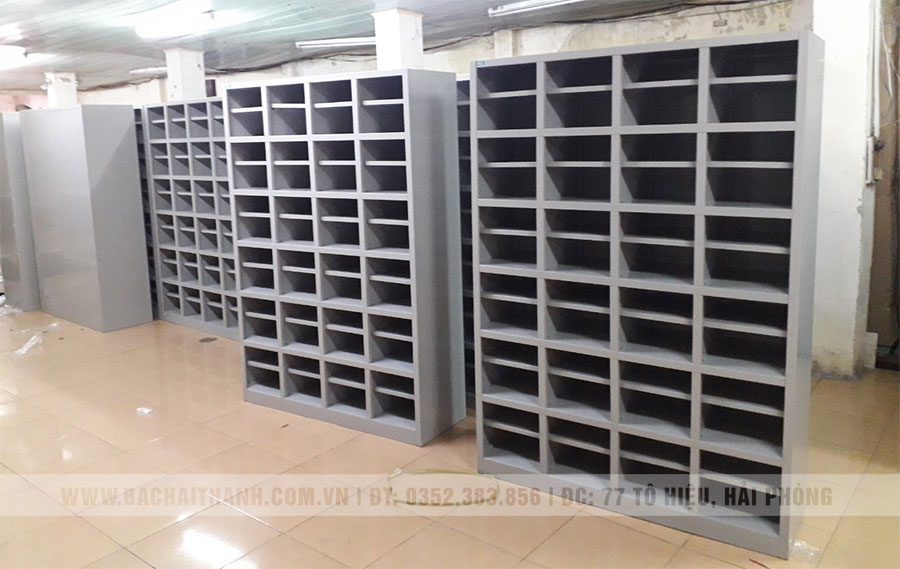 Tủ giầy nội thất 190 cho Công ty tại KCN Nomura Hải Phòng
