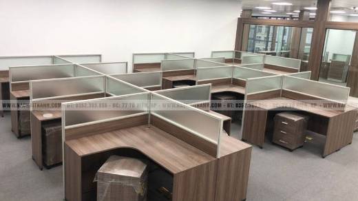 Lắp đặt bàn ghế + vách ngăn bàn làm việc cho Khách hàng tại KCN Nomura Hải Phòng